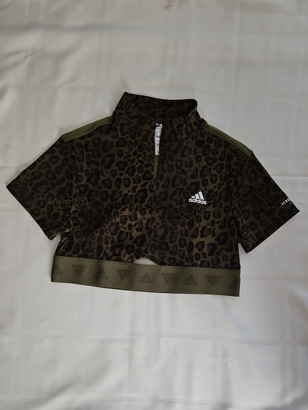 Adidas Leopard Print Activewear Set, Size Medium, Olive - Picture 5 of 9